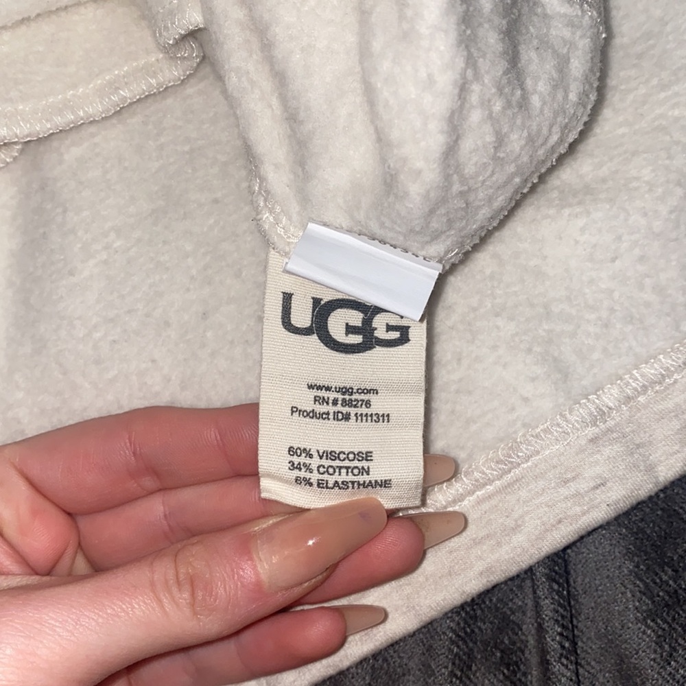 🪼UGG Anissa Lounge pocket poncho fleece! - Picture 7 of 11